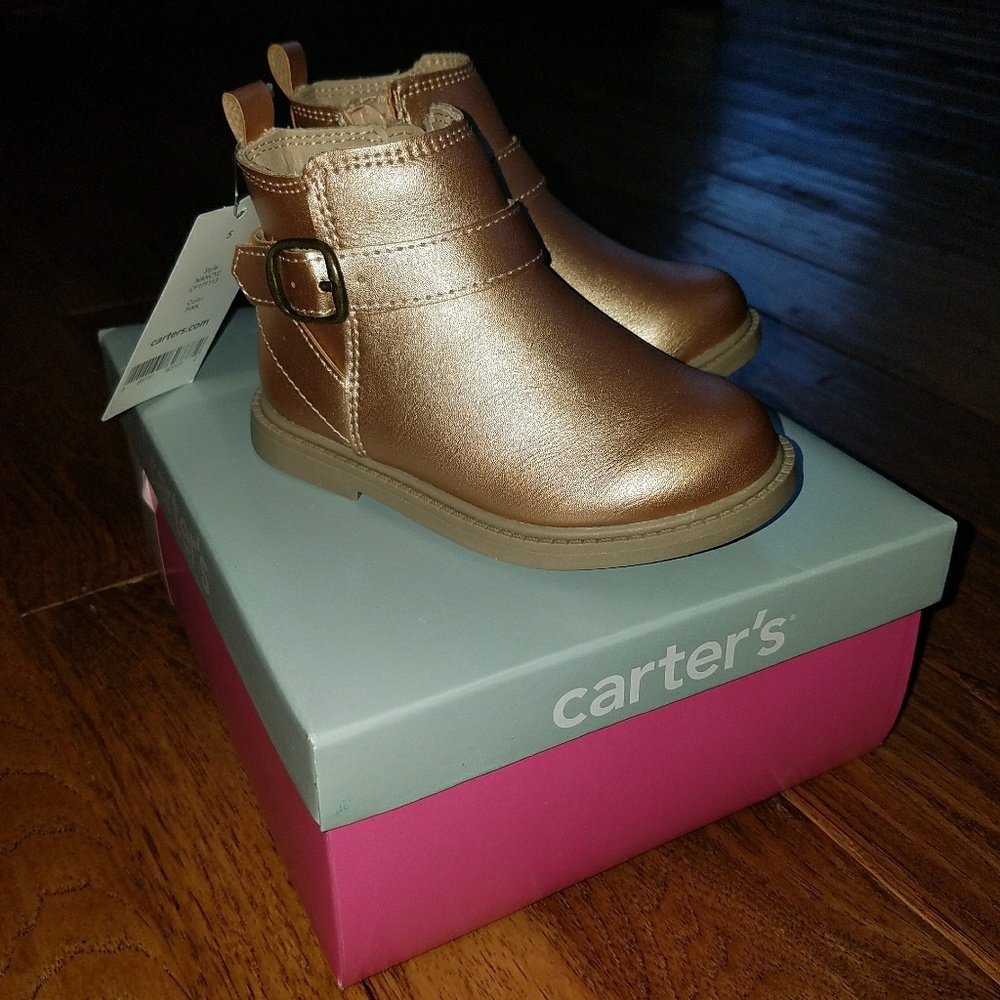 NIB baby girls metallic rose gold booties size 5